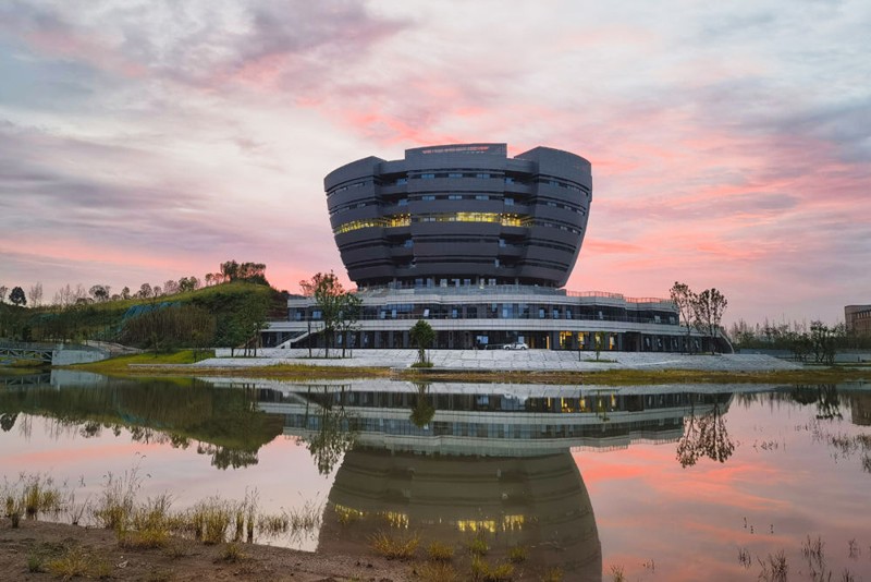 1645753534298984.jpg bedc5a50663f4d9d8045cf4f529a1d8a.jpg