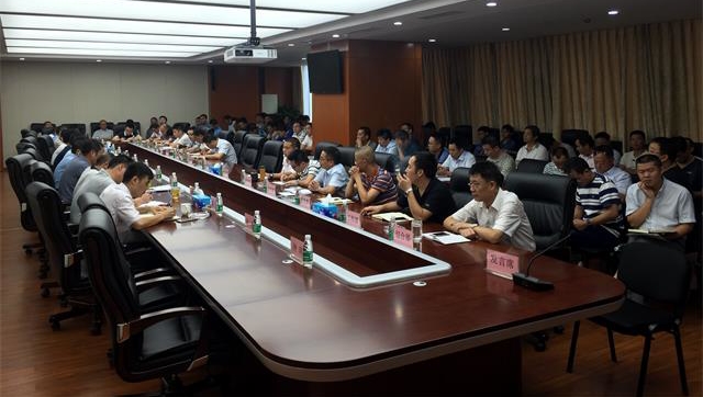 專題會(huì)現(xiàn)場(chǎng)_看圖王.jpg 專題會(huì)現(xiàn)場(chǎng)_看圖王.jpg